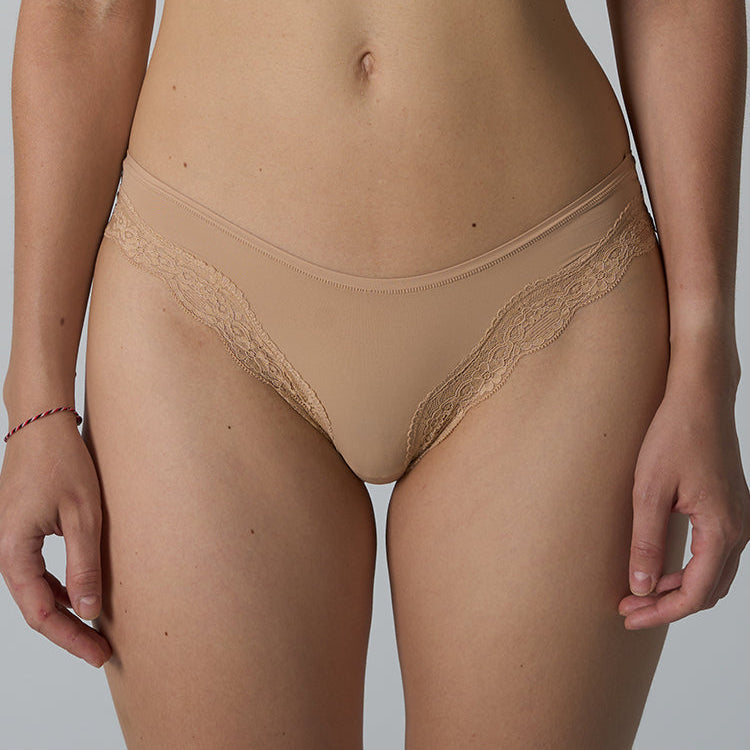Lace Kiss Brief